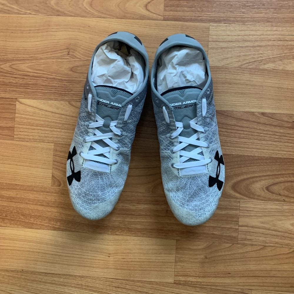 Under armour mens cleats
